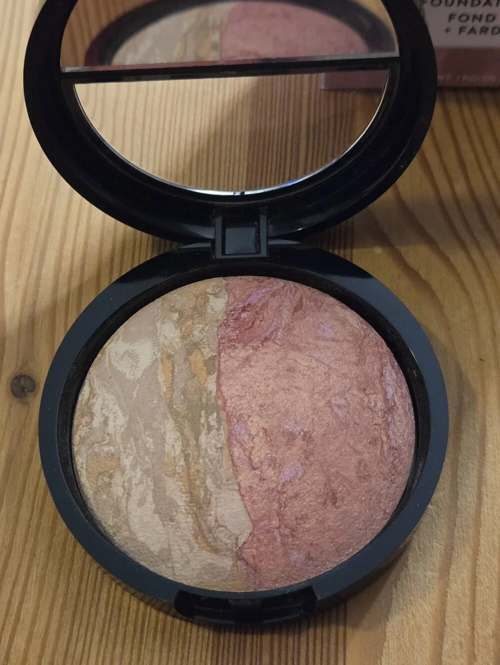 Laura Geller Baked Balance-N-Blush Marbleized 2-in-1 Foundation and Blush